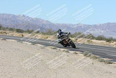 media/Dec-04-2025-Racers Edge (Thu) [[5ebc9f124d]]/3-B Group/3-Session 2 (Turn 7 Inside)/